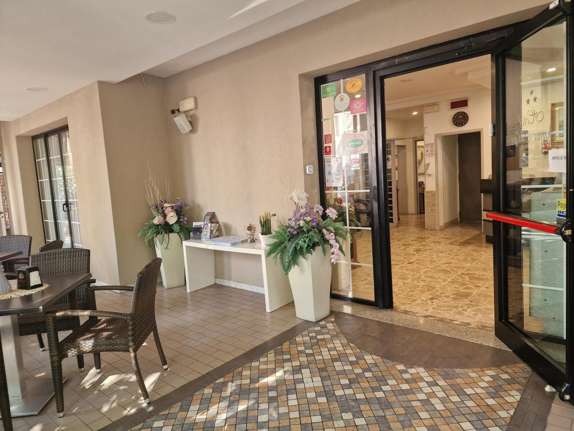 Hotel AnnaMare Rimini Exterior foto